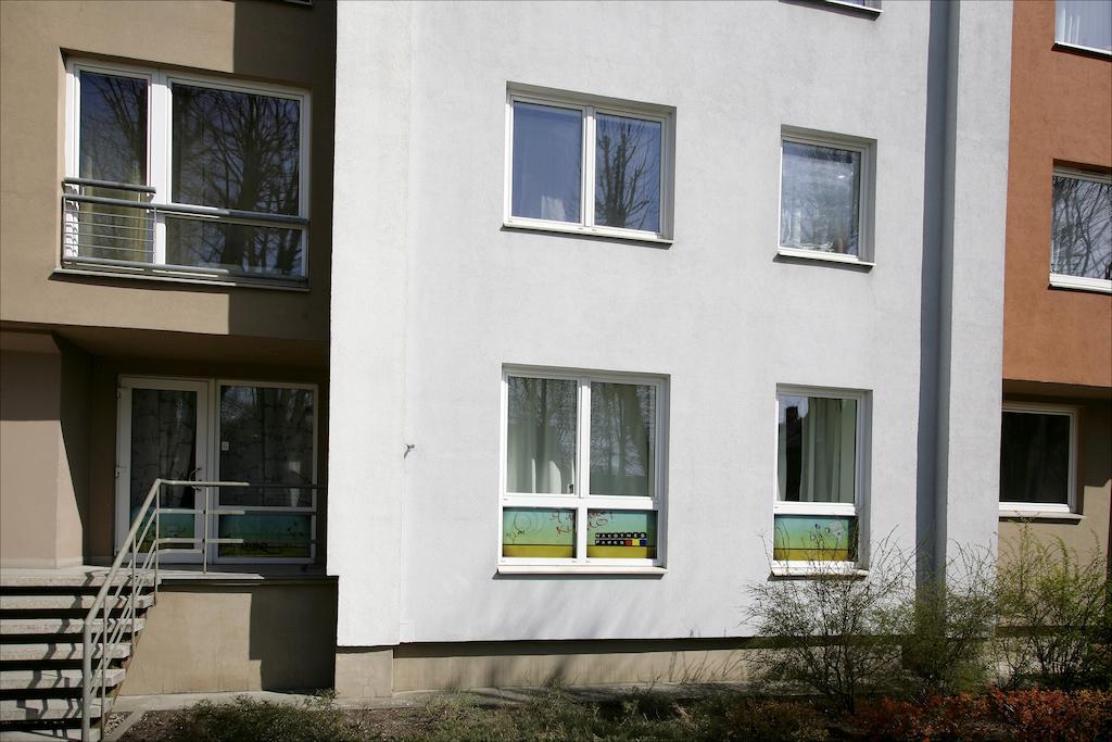 Cozy Vibes Like Home It Is Quiet Apartment With Three Bedrooms Riga Exteriör bild